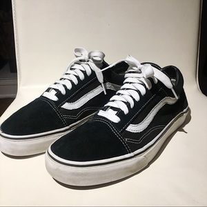 Old skool vans 9.5 men’s 11 woman’s
